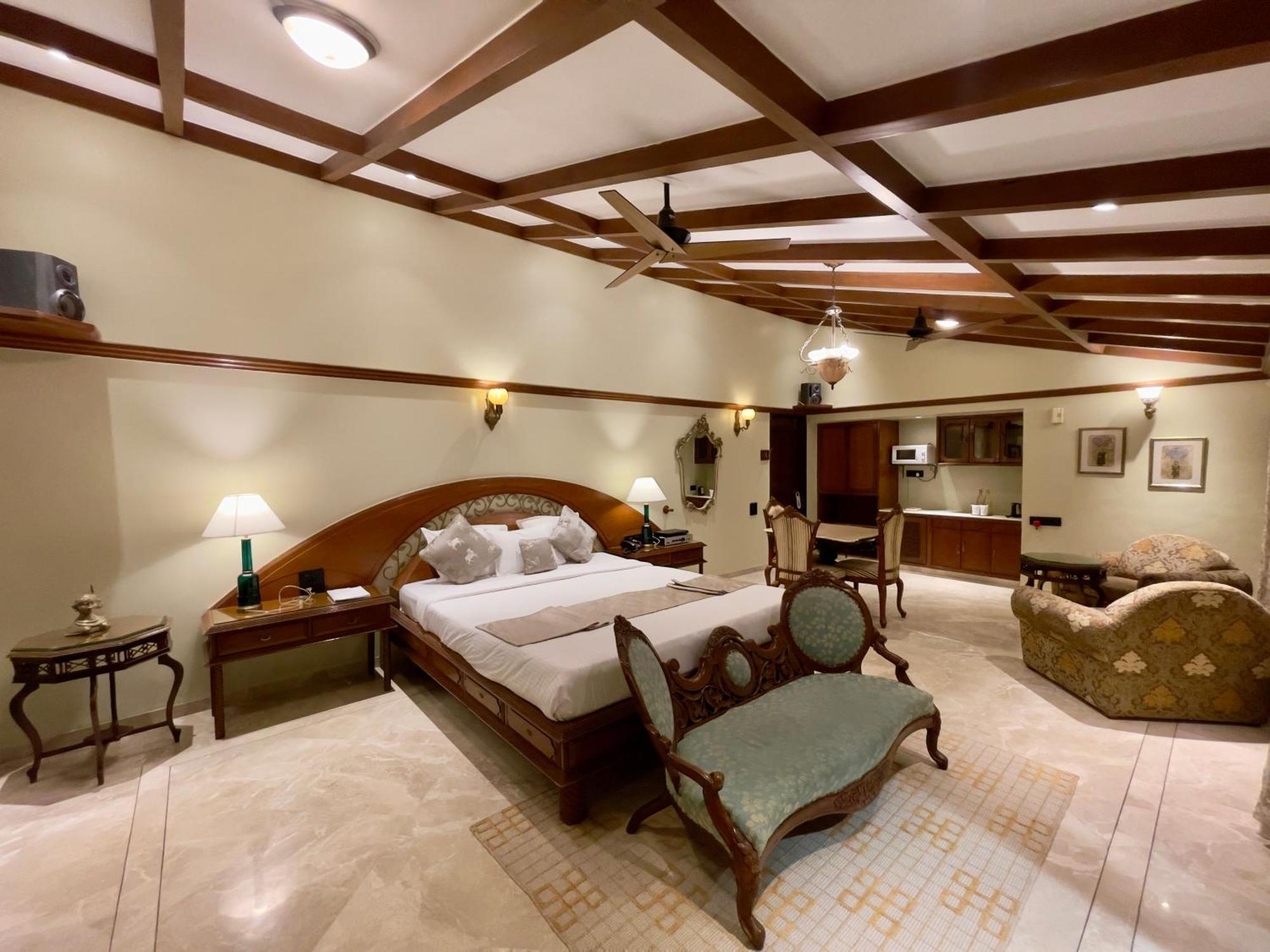 Ramsukh Resorts And Spa Mahabaleshwar Exterior photo